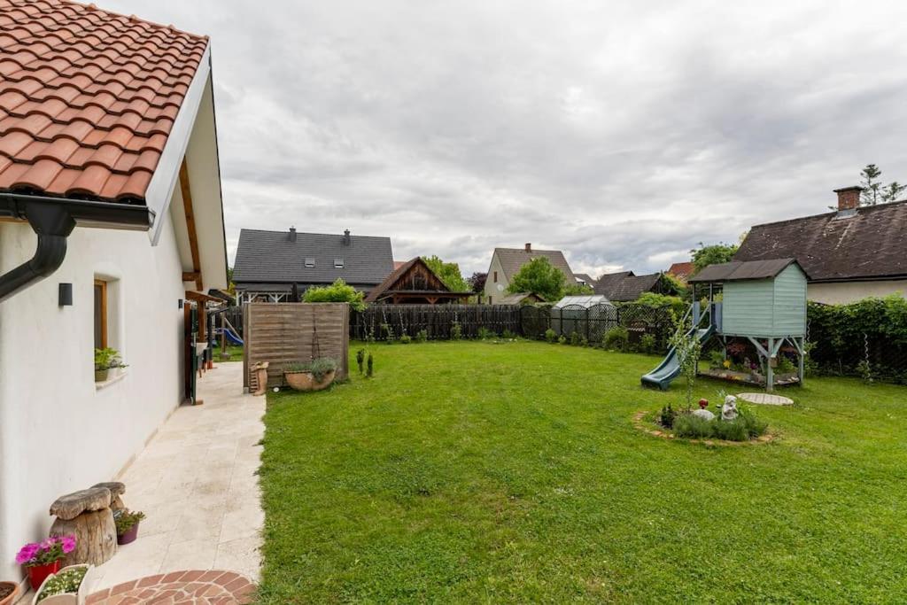 Idyllic Holiday Home - Relaxation Place Leibnitz Exterior photo